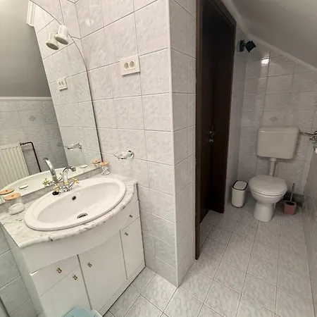 House David * Podčetrtek