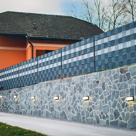 Dom wakacyjny House David *